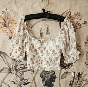 floral smocked puff-sleeve crop top